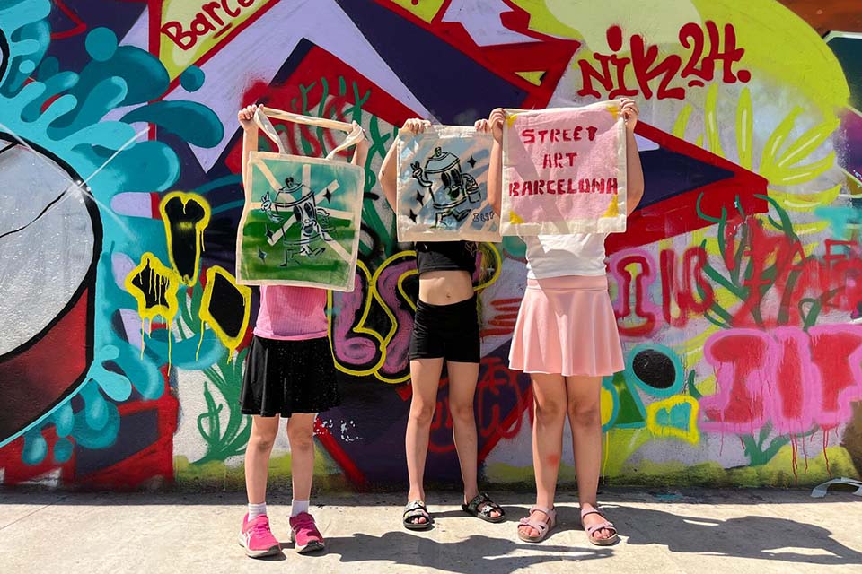 private history tours barcelona for kids