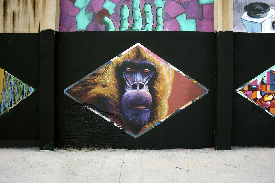 street art tour around Poble Nou
